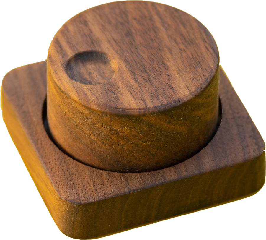 Walnut knob